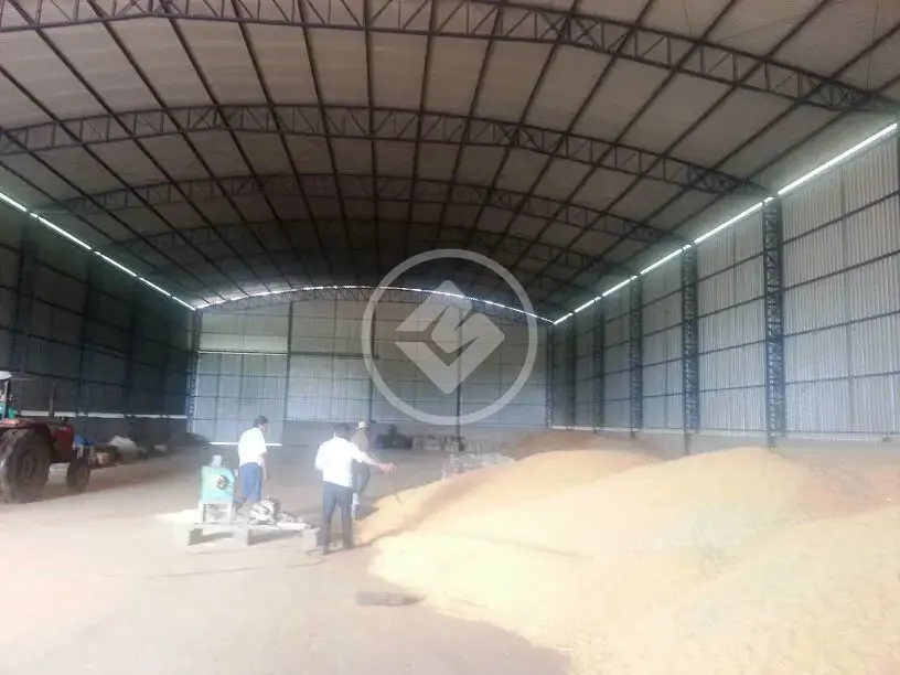 Imagem 2 - Fazenda em PARQUE INDUSTRIAL VETORASSO, Rondonópolis - MT