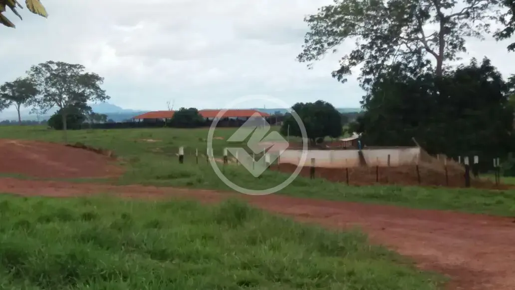 Imagem 4 - Fazenda em PARQUE INDUSTRIAL VETORASSO, Rondonópolis - MT