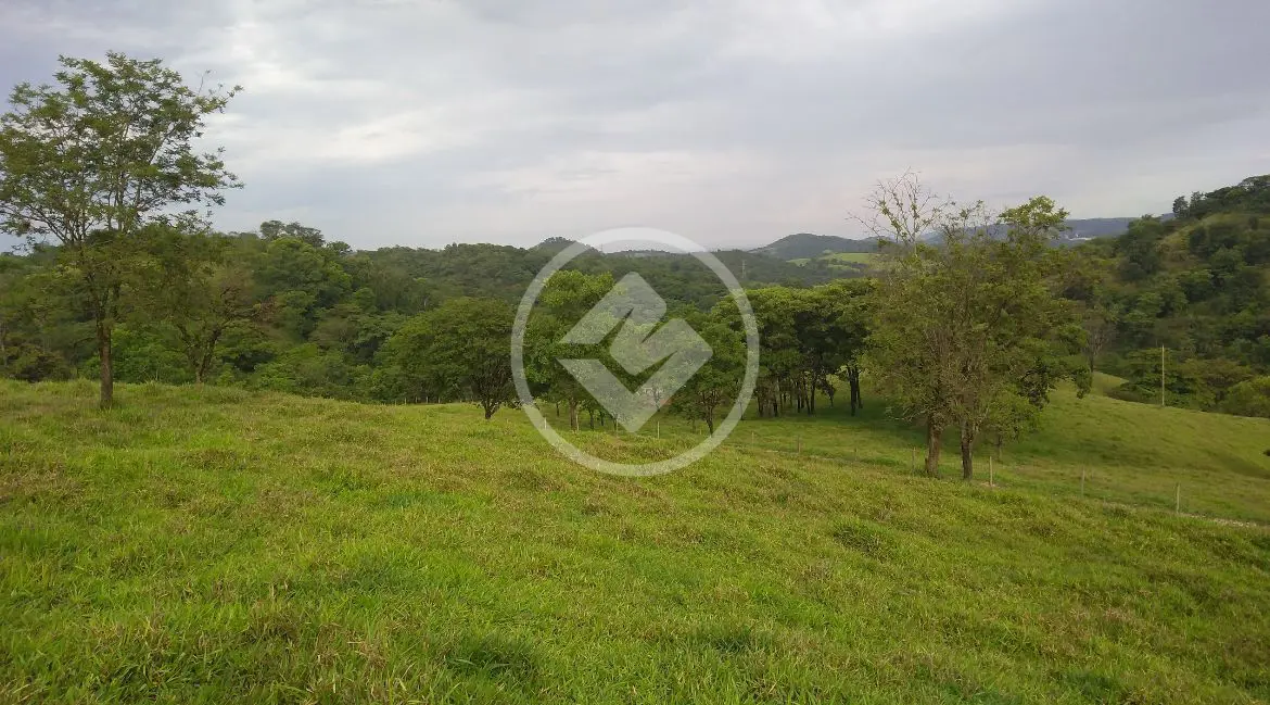 Imagem 2 - Fazenda em Universitário, Sete Lagoas - MG