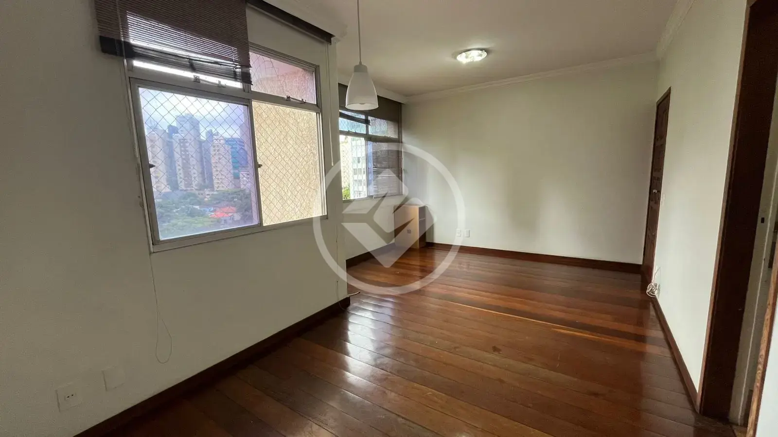 Image 2 - Apartamento em LOURDES, Belo Horizonte - MG