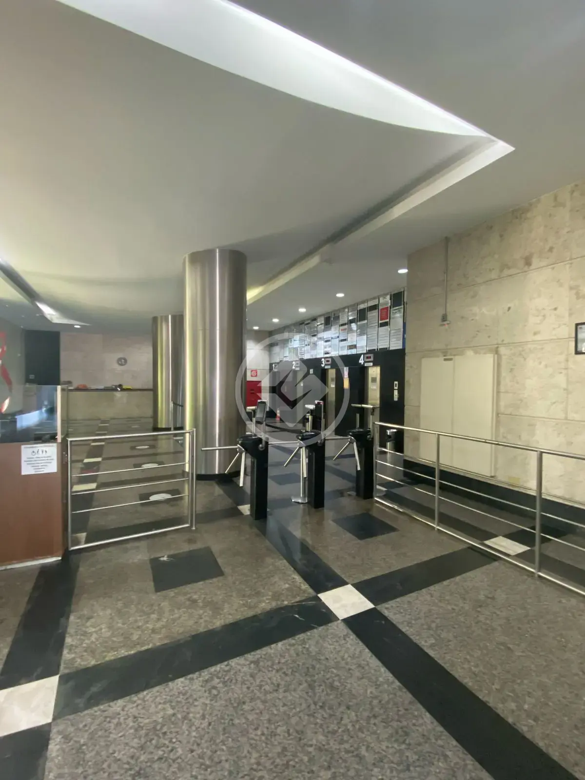 Image 2 - Sala Comercial em Santa Efigênia, Belo Horizonte - MG