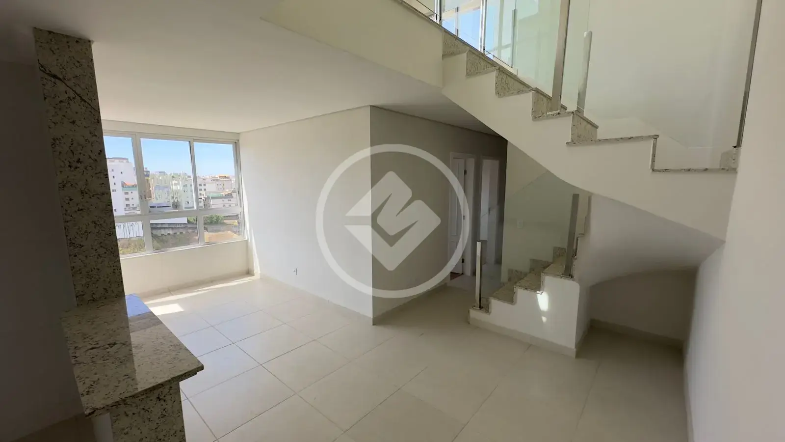 Imagem 1 - Apartamento em João Pinheiro, Belo Horizonte - MG