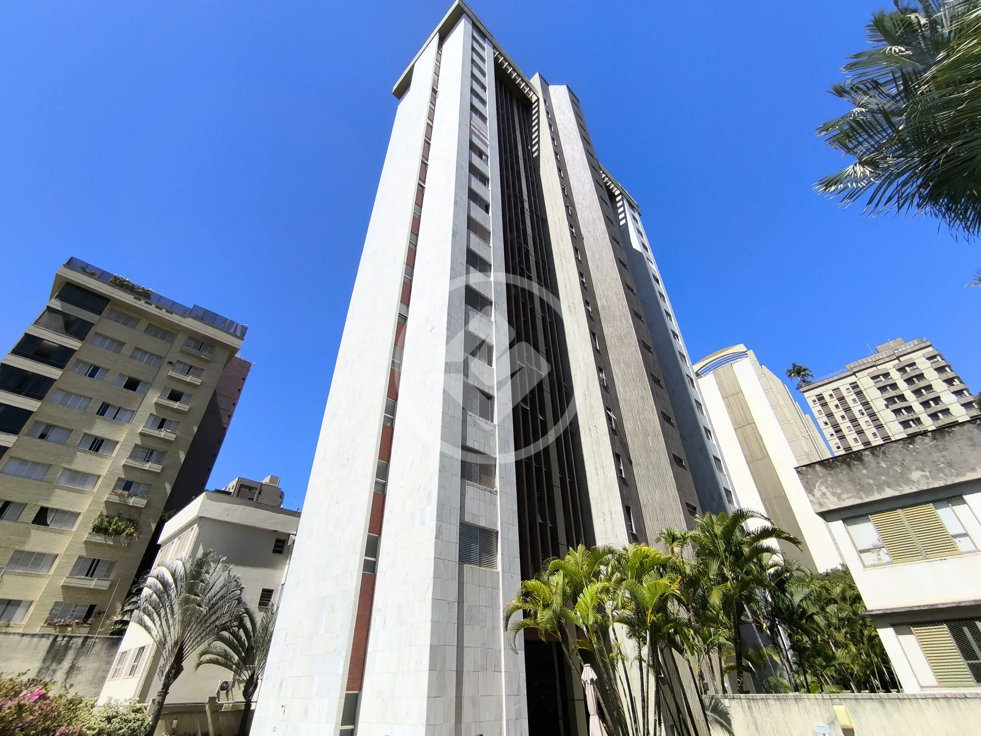 Imagem 1 - Apartamento em LOURDES, Belo Horizonte - MG
