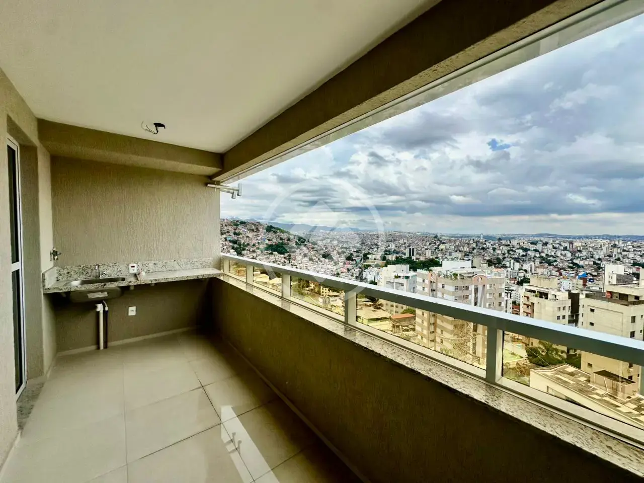 Imagem 2 - Apartamento em GUTIERREZ, Belo Horizonte - MG