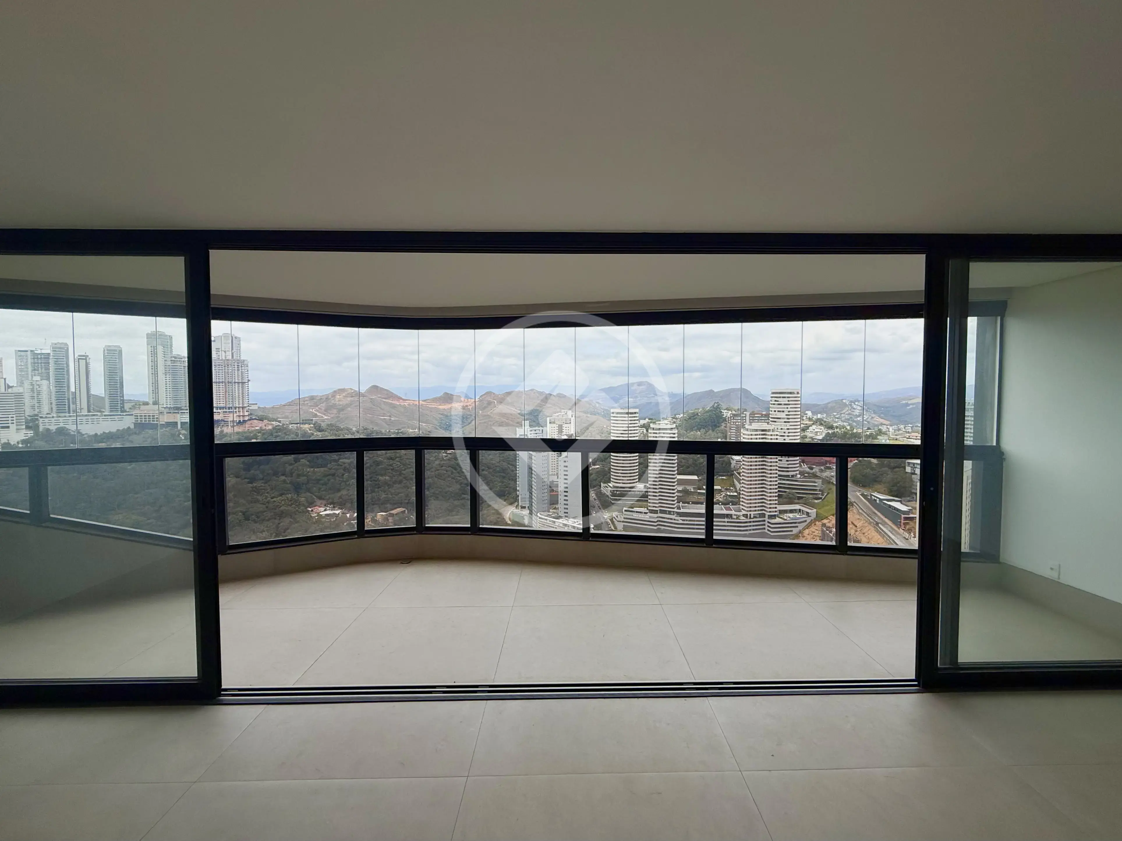 Imagem 1 - Apartamento em Vale do Sereno, Nova Lima - MG
