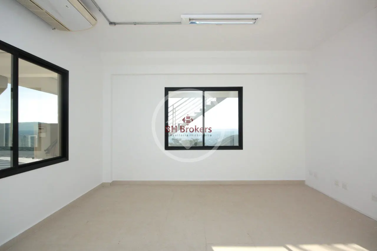 Image 2 - Sala Comercial em Vila da Serra, Nova Lima - MG