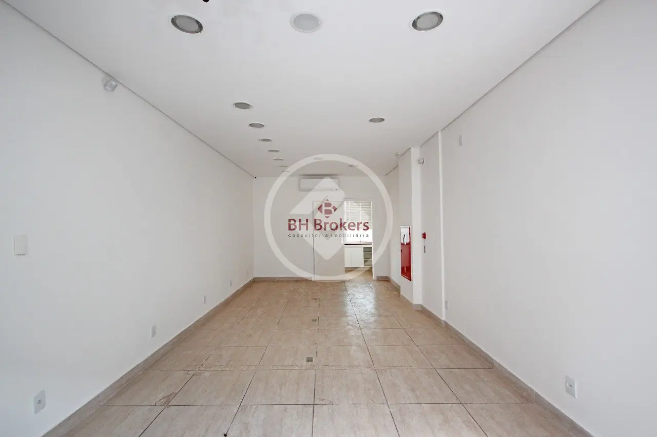 Loja Comercial à Venda no Bairro Vila da Serra em Nova Lima –  (60 m² sendo 40m² de loja e 20m² de mezanino) — foto 4