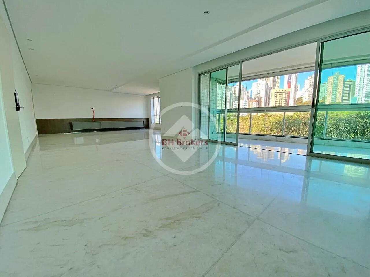 Imagem 1 - Apartamento em BELVEDERE, Belo Horizonte - MG