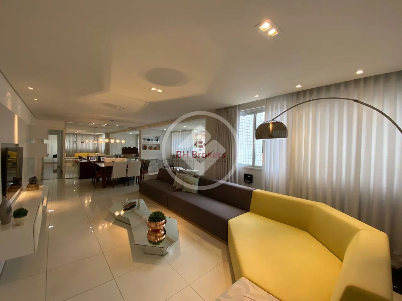 Image 2 - Apartamento em Santa Lúcia, Belo Horizonte - MG