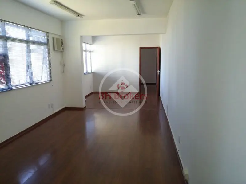 Sala comercial à venda no bairro Vale do Sereno — foto 3