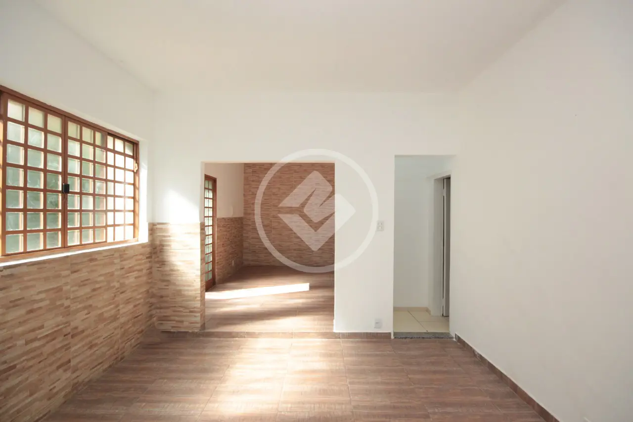 Image 2 - Casa em Bonfim, Belo Horizonte - MG