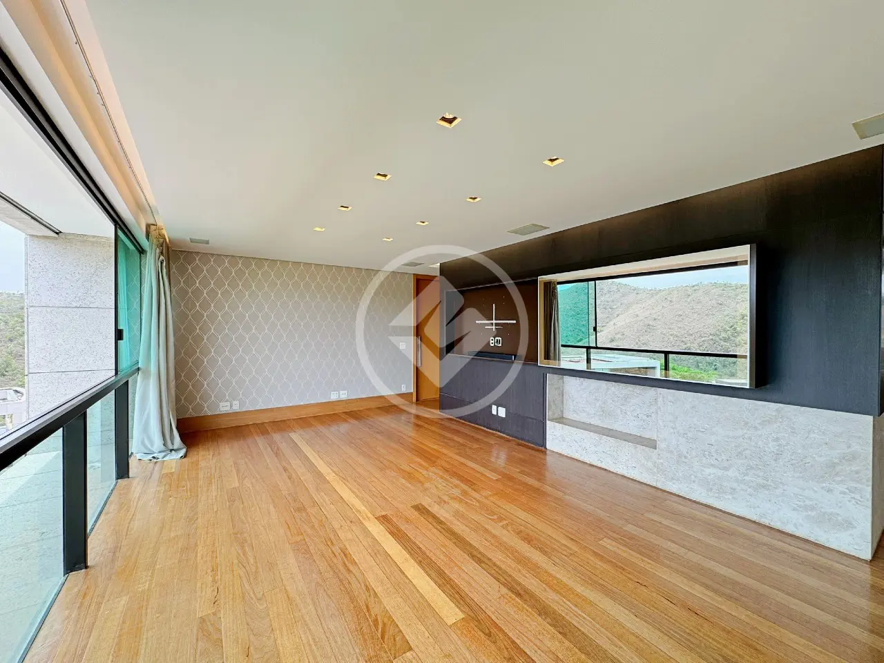 Apartamento com 4 quartos à venda no bairro Vale dos Cristais — foto 4