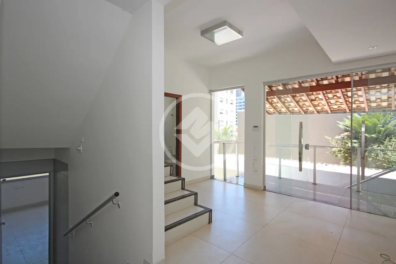 Casa com 7 quartos à venda no bairro Santa Lúcia — foto 3
