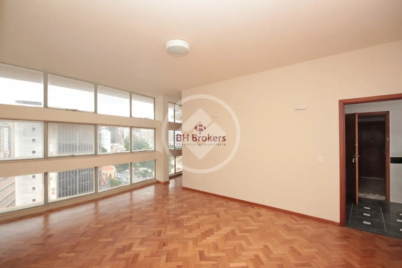Image 2 - Apartamento em SAVASSI, Belo Horizonte - MG