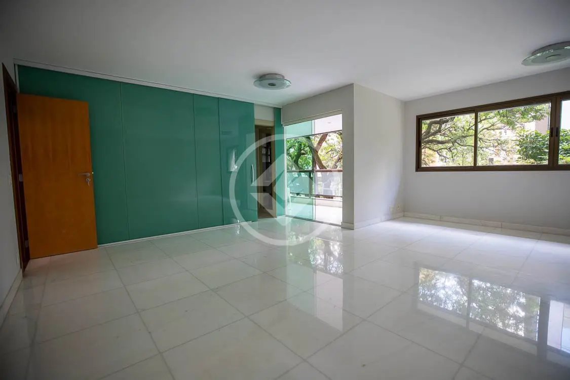 Image 2 - Apartamento em Savassi, Belo Horizonte - MG