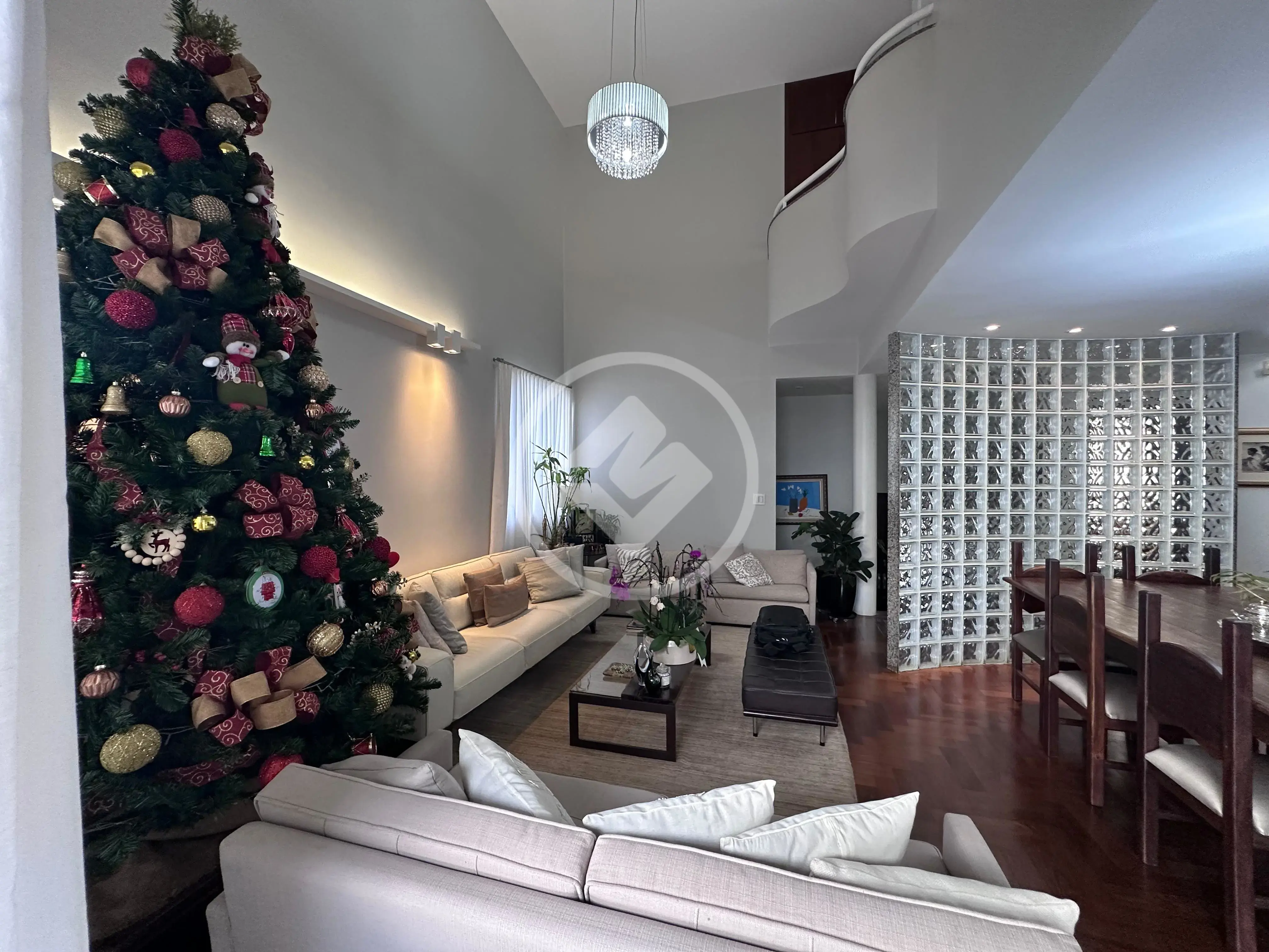 Casa com 3 quartos à venda no bairro Santa Lúcia — foto 4