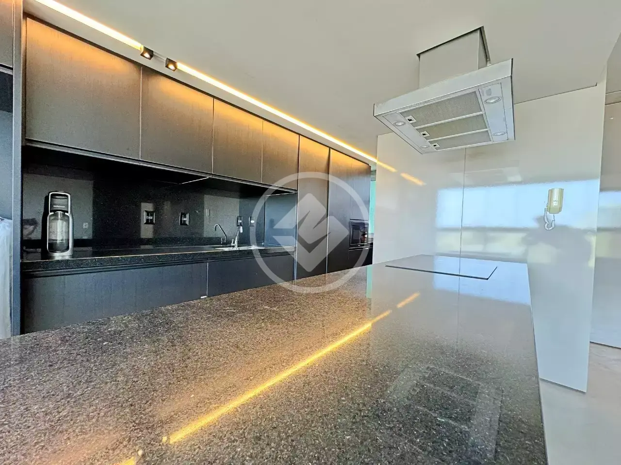 Apartamento com 1 quarto à venda no bairro Vale do Sereno — foto 4