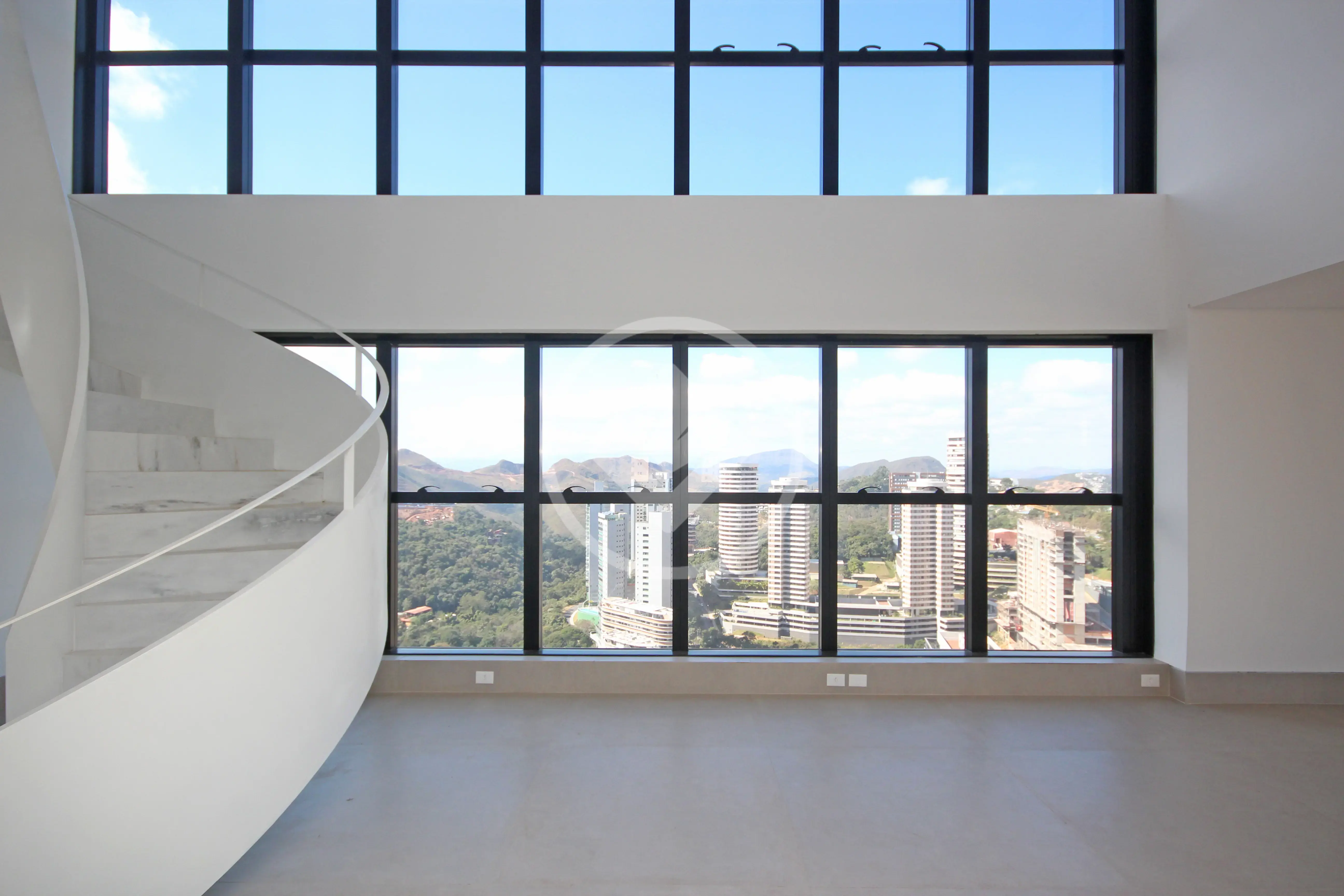Apartamento duplex com 4 quartos à venda no bairro Vale do Sereno — foto 3