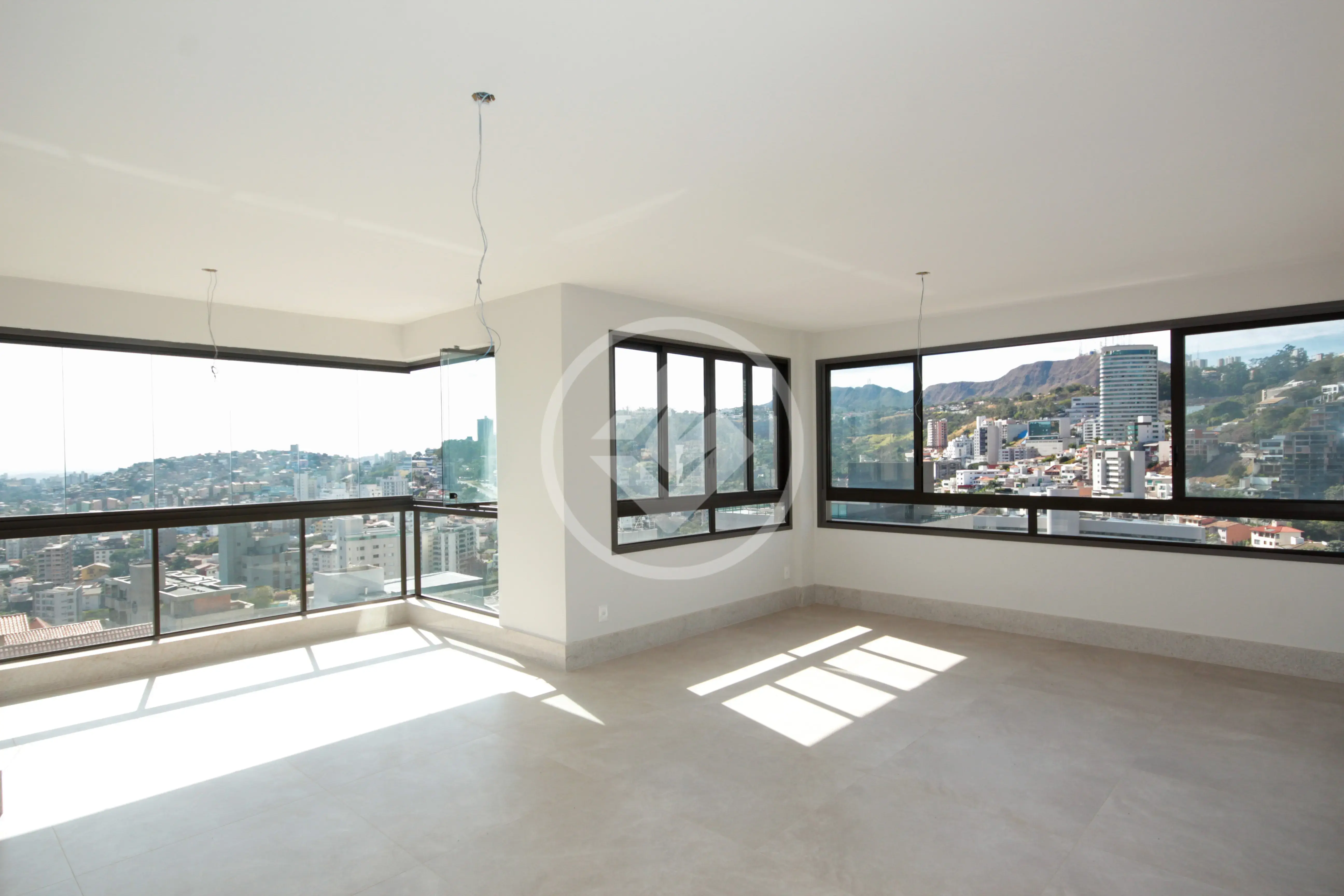 Image 2 - Apartamento em Santa Lúcia, Belo Horizonte - MG