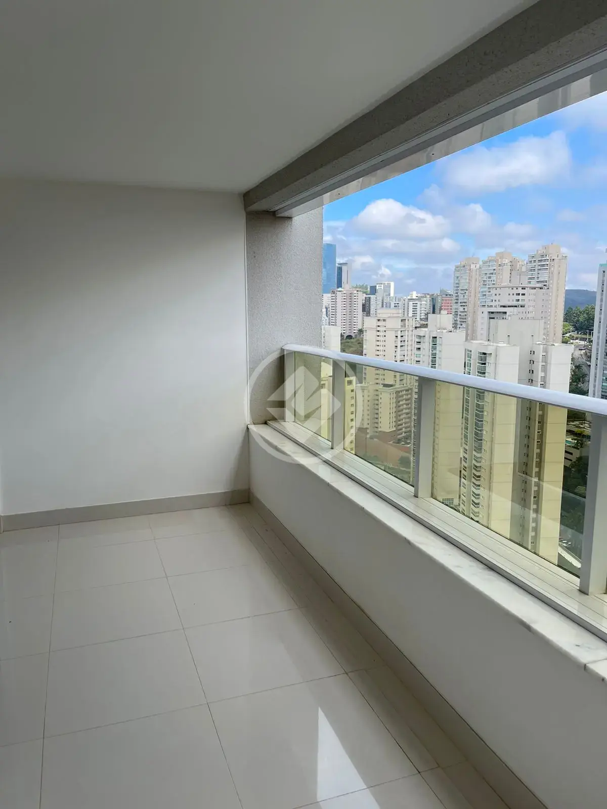 Apartamento com 1 quarto à venda no bairro Vale do Sereno — foto 3