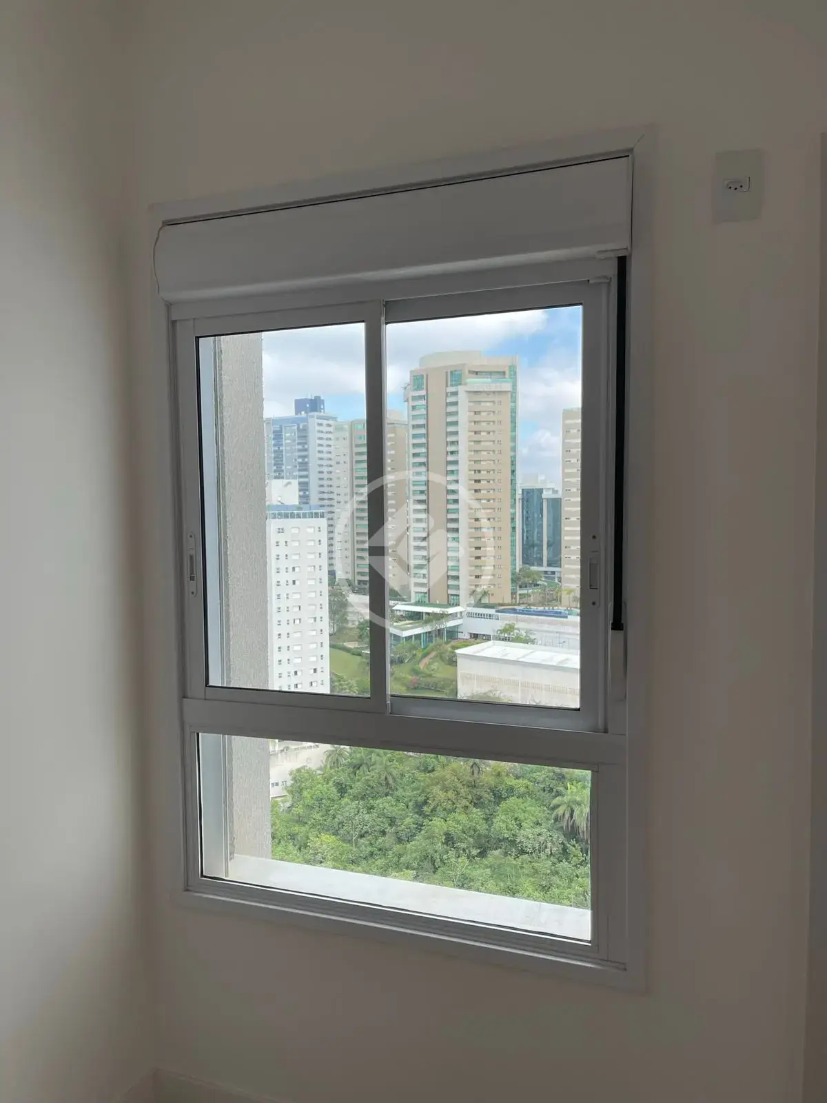 Apartamento com 1 quarto à venda no bairro Vale do Sereno — foto 4