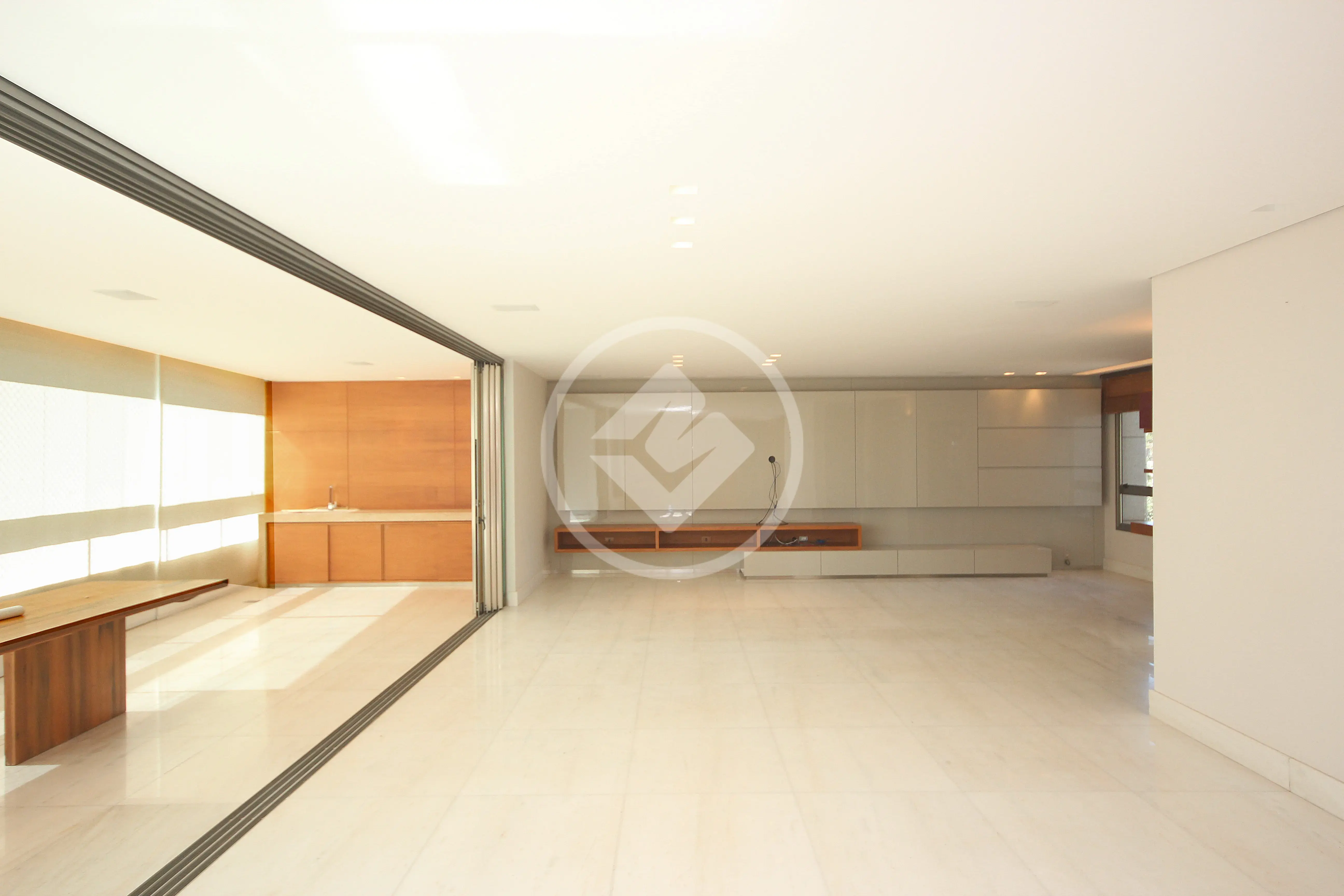 Imagem 1 - Apartamento em BELVEDERE, Belo Horizonte - MG