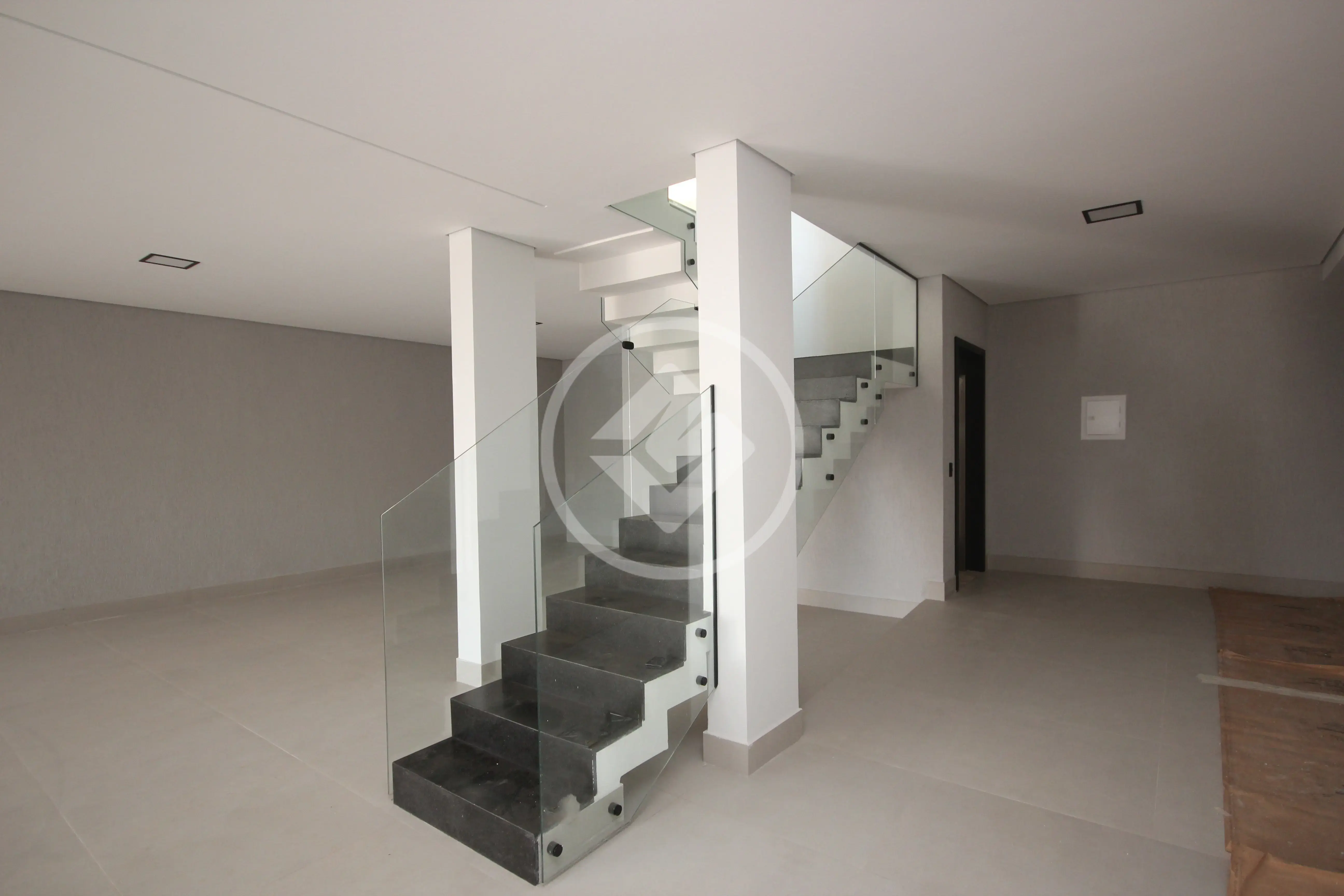 Casa condomínio com 5 quartos à venda no bairro Quintas do Sol — foto 3