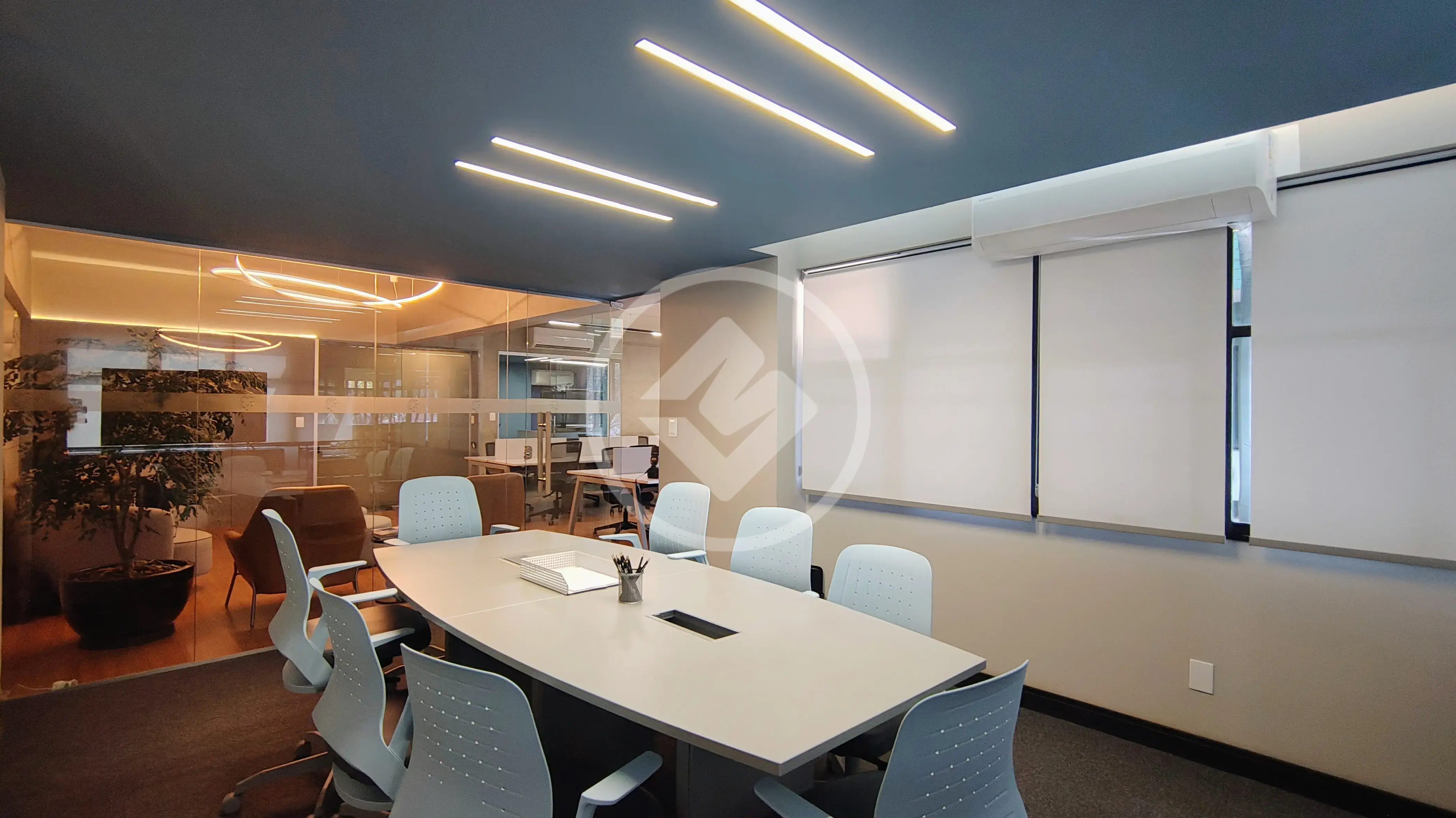 SALA COMERCIAL MOBILIADA PARA VENDA – 240 m² — foto 5
