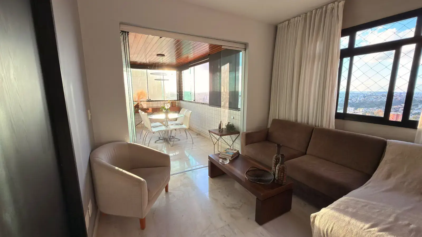 Imagem 2 - Apartamento em BURITIS, Belo Horizonte - MG