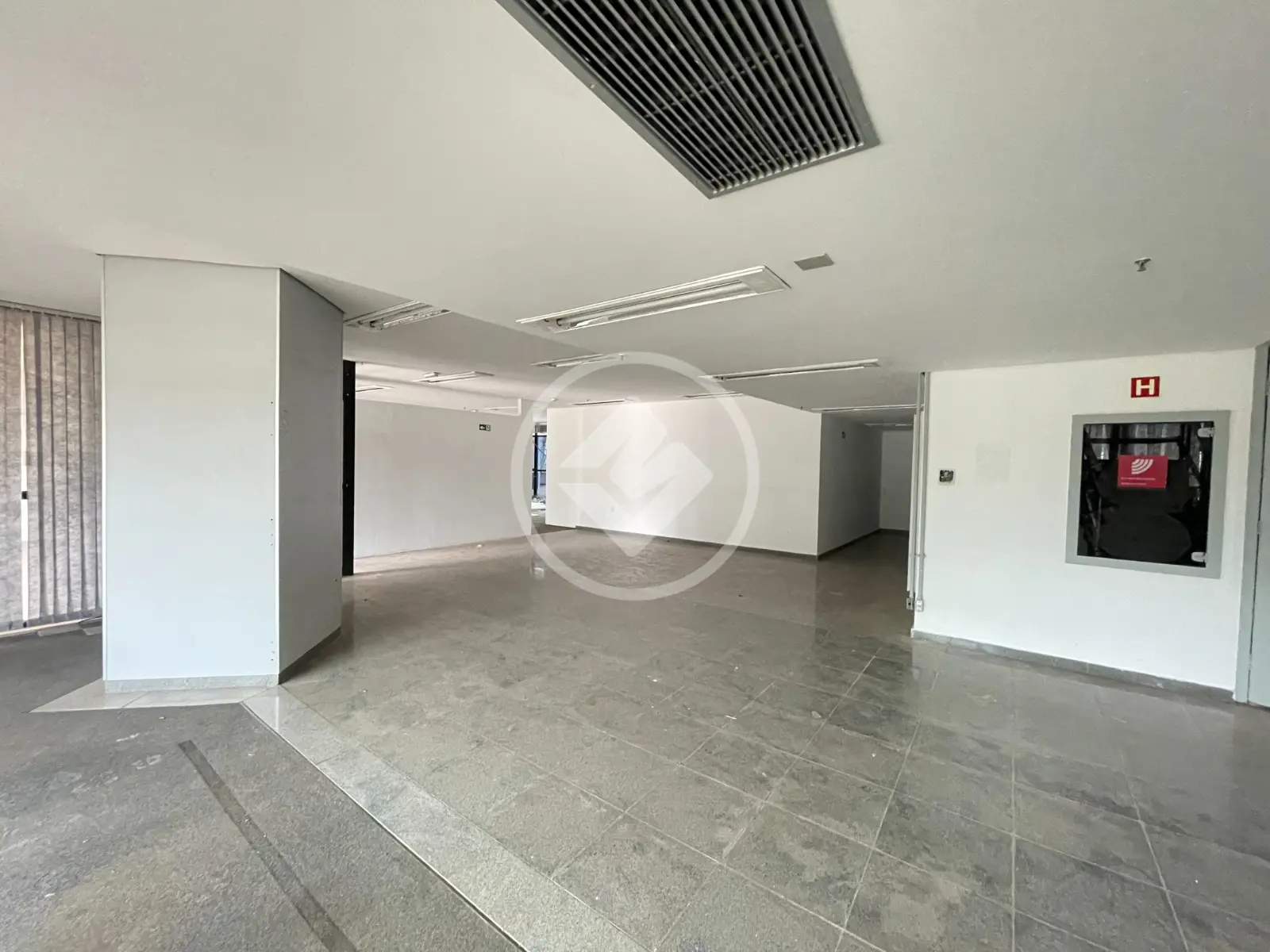 Imagem 5 - Sala Comercial em ASA NORTE, Brasília - DF