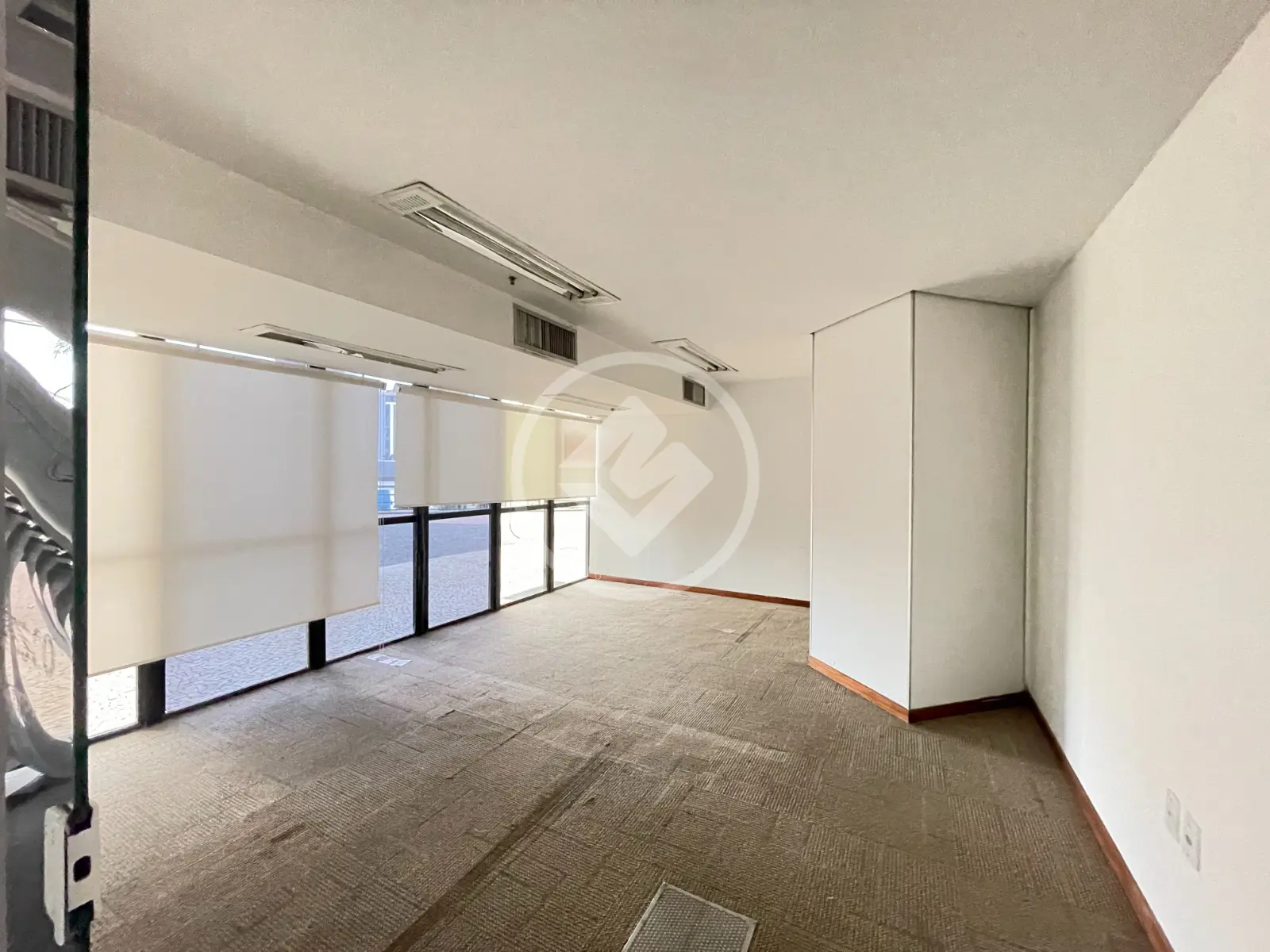 Imagem 2 - Sala Comercial em ASA NORTE, Brasília - DF