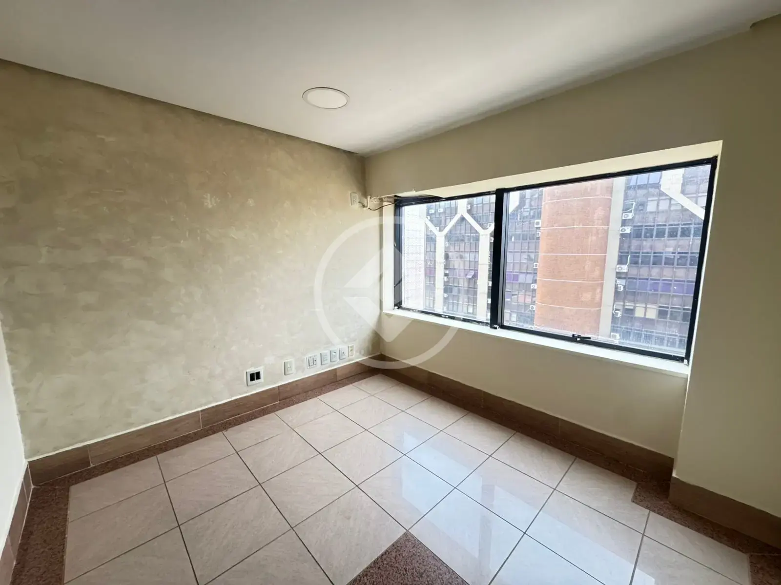Imagem 1 - Sala Comercial em ASA SUL, Brasília - DF