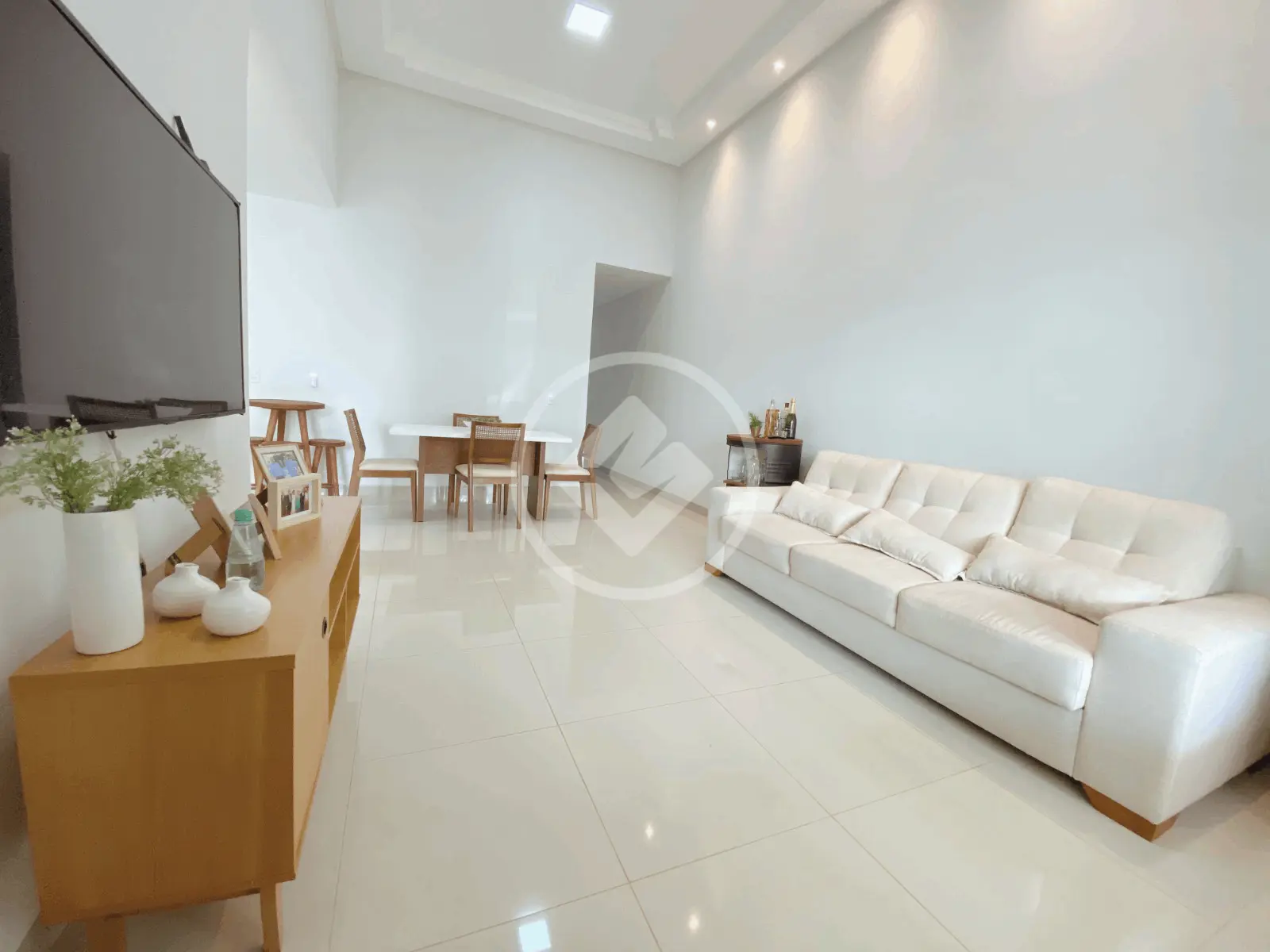 Imagem 2 - Casa em Setor Três Marias, Goiânia - GO