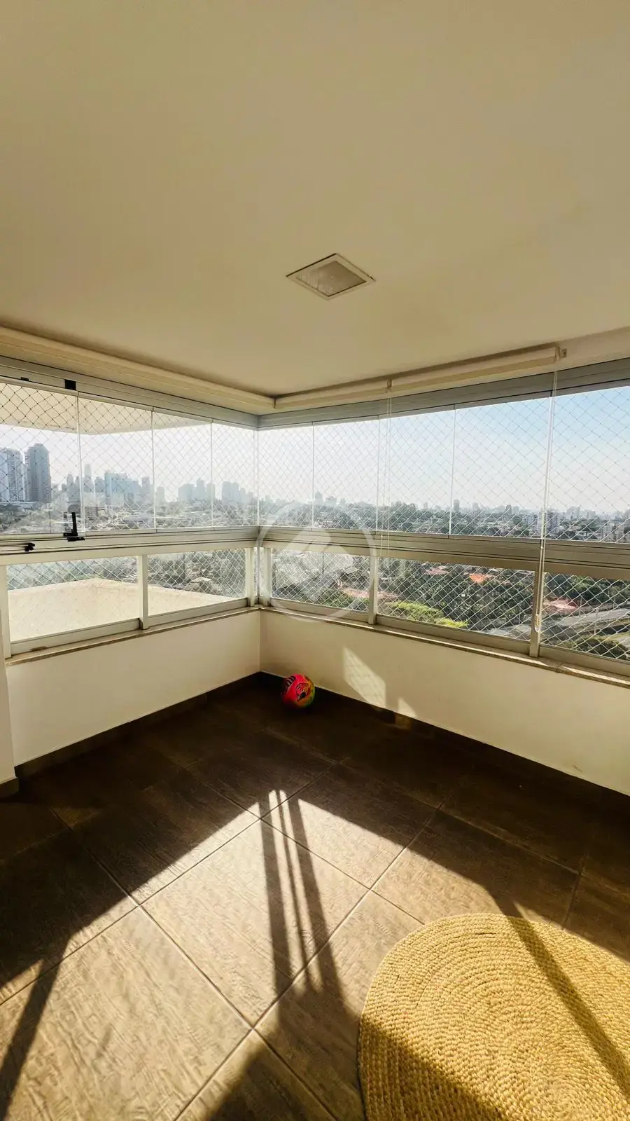 Image 2 - Apartamento em Jardim Goiás, Goiânia - GO