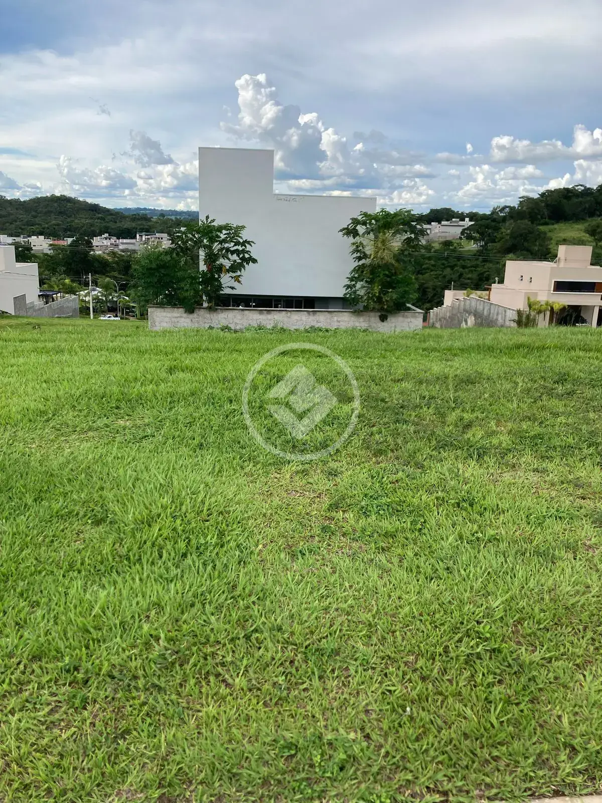 Imagem 1 - Terreno Condomínio em Jardins Barcelona, Senador Canedo - GO