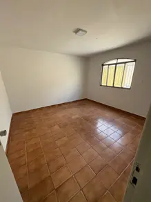 Imagem 2 - Casa em Jardim Presidente, Goiânia - GO