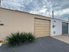 Casa Residencial Caraíbas, Aparecida de Goiânia - GO — foto 2