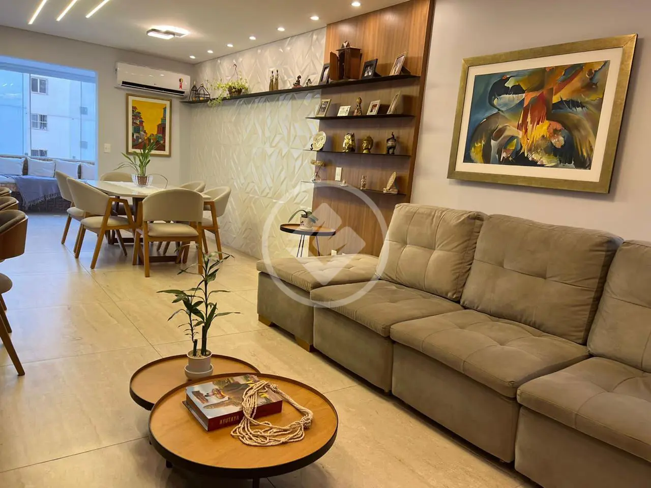 Apartamento Setor Bueno, Goiânia - GO — foto 1