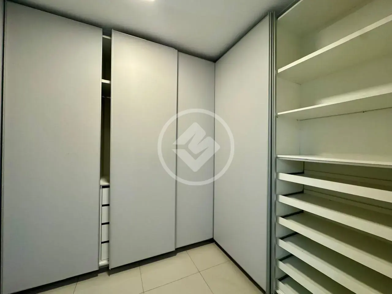 Image 2 - Apartamento em Jardim Goiás, Goiânia - GO