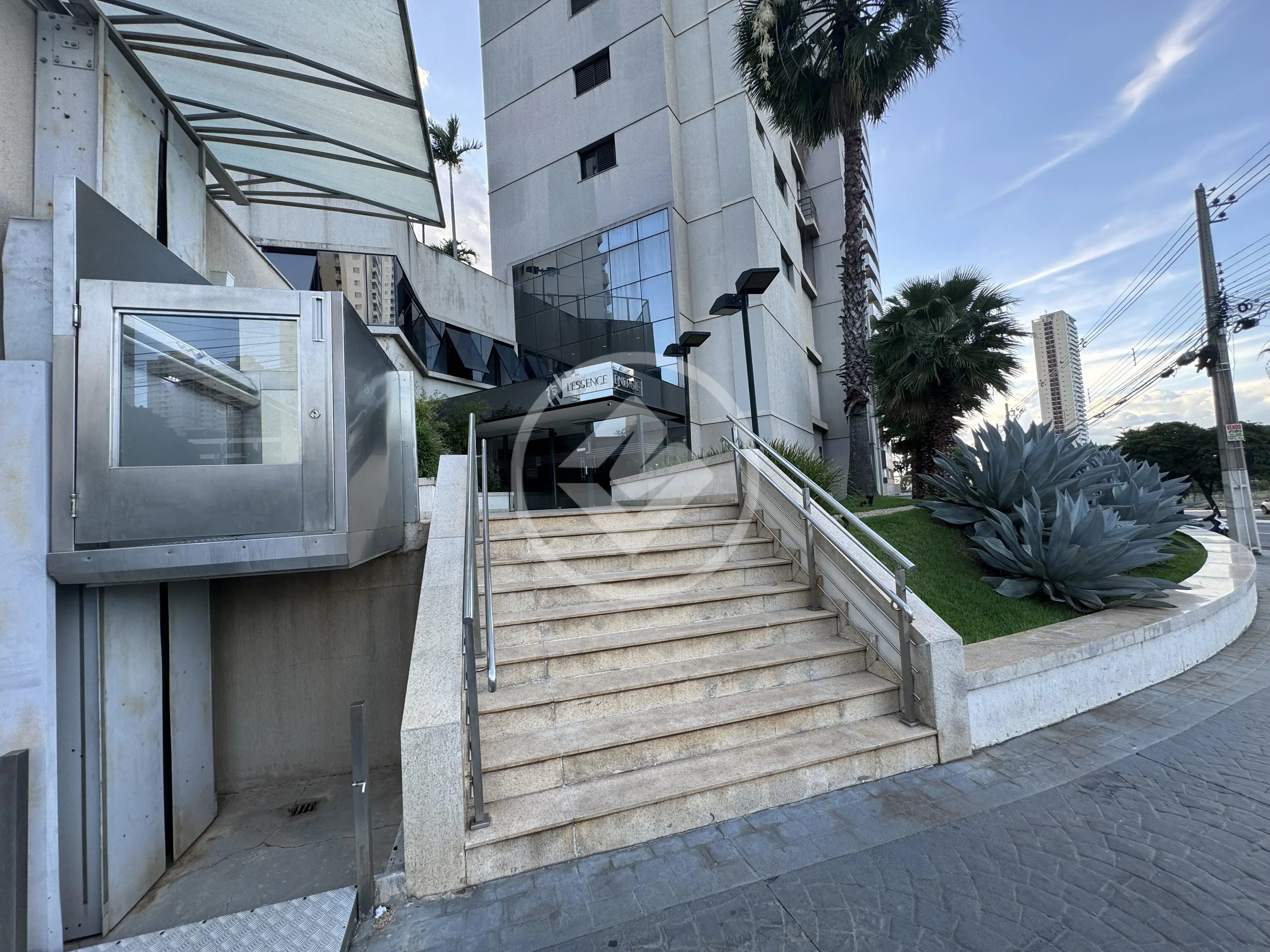 Image 2 - Apartamento em Jardim Goiás, Goiânia - GO