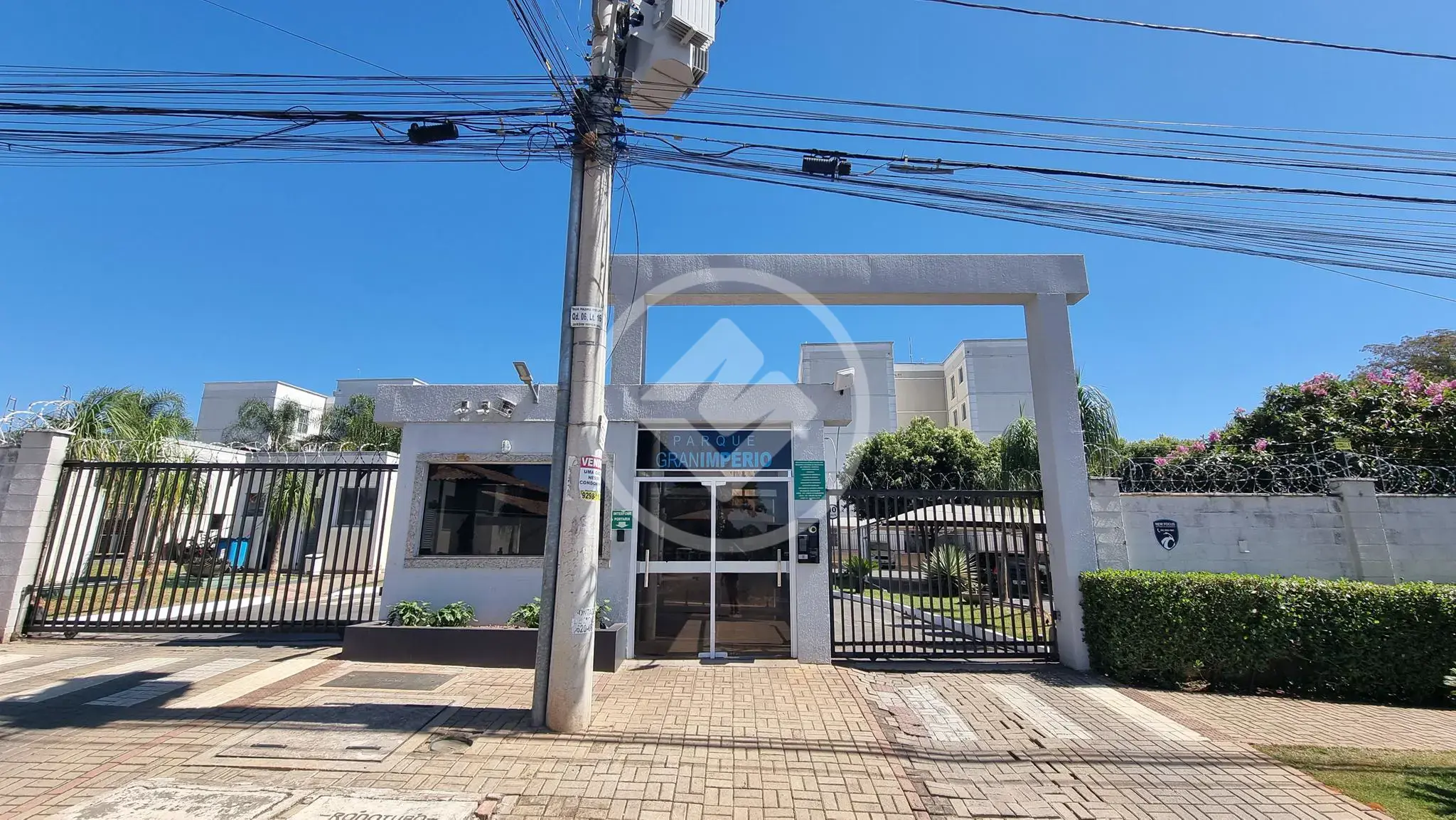Image 2 - Apartamento em Jardim Imperial, Aparecida de Goiânia - GO