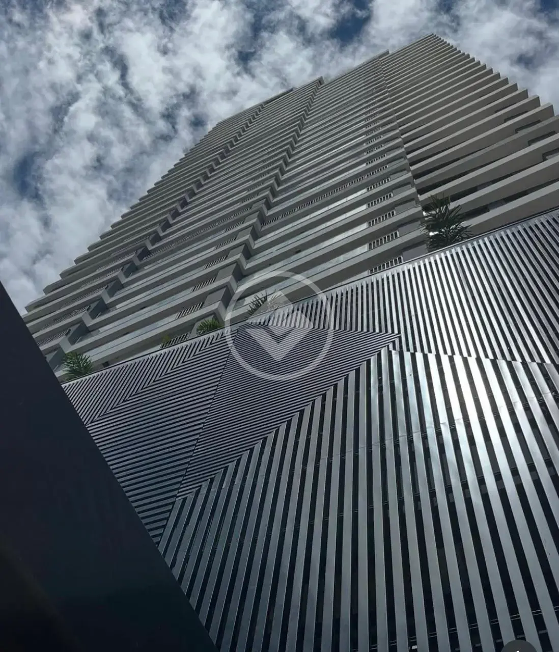 Image 2 - Apartamento em Setor Bueno, Goiânia - GO
