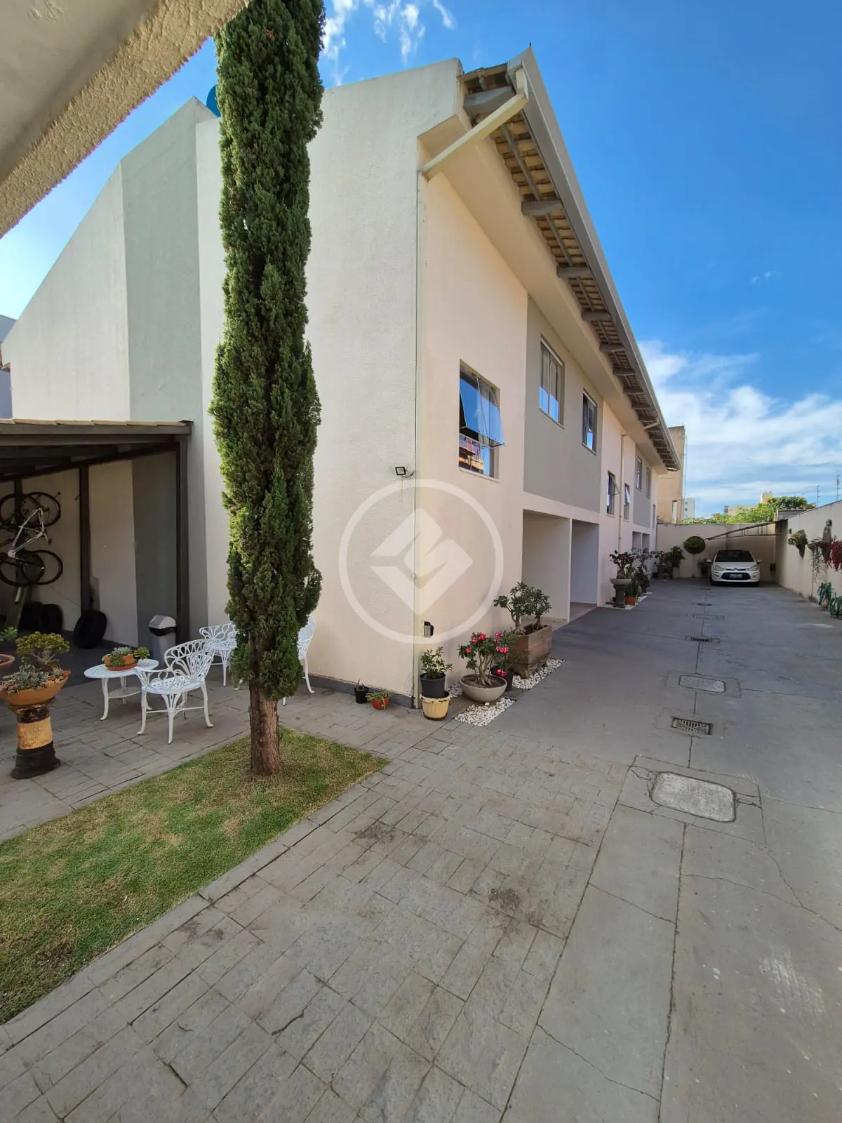 Casa Jardim América, Goiânia - GO — foto 1