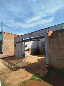 Imagem 2 - Casa em Residencial Fonte das Águas, Goiânia - GO