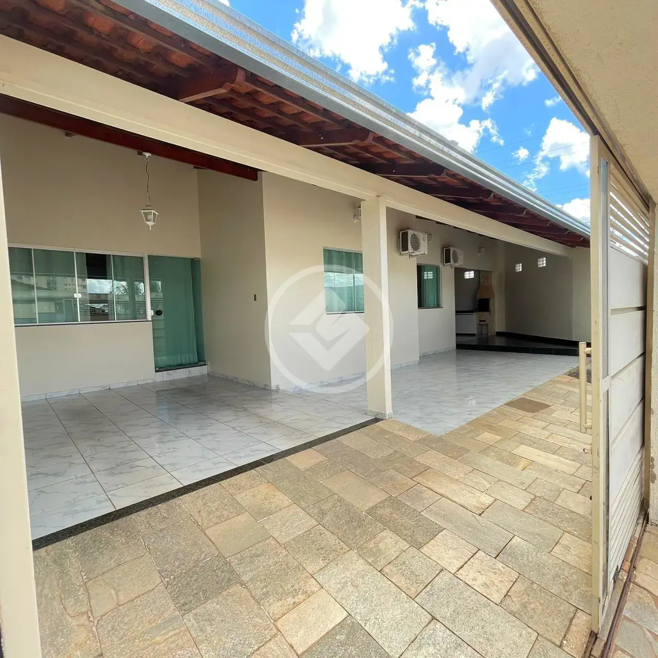 Imagem 1 - Casa em Bandeirantes, Caldas Novas - GO