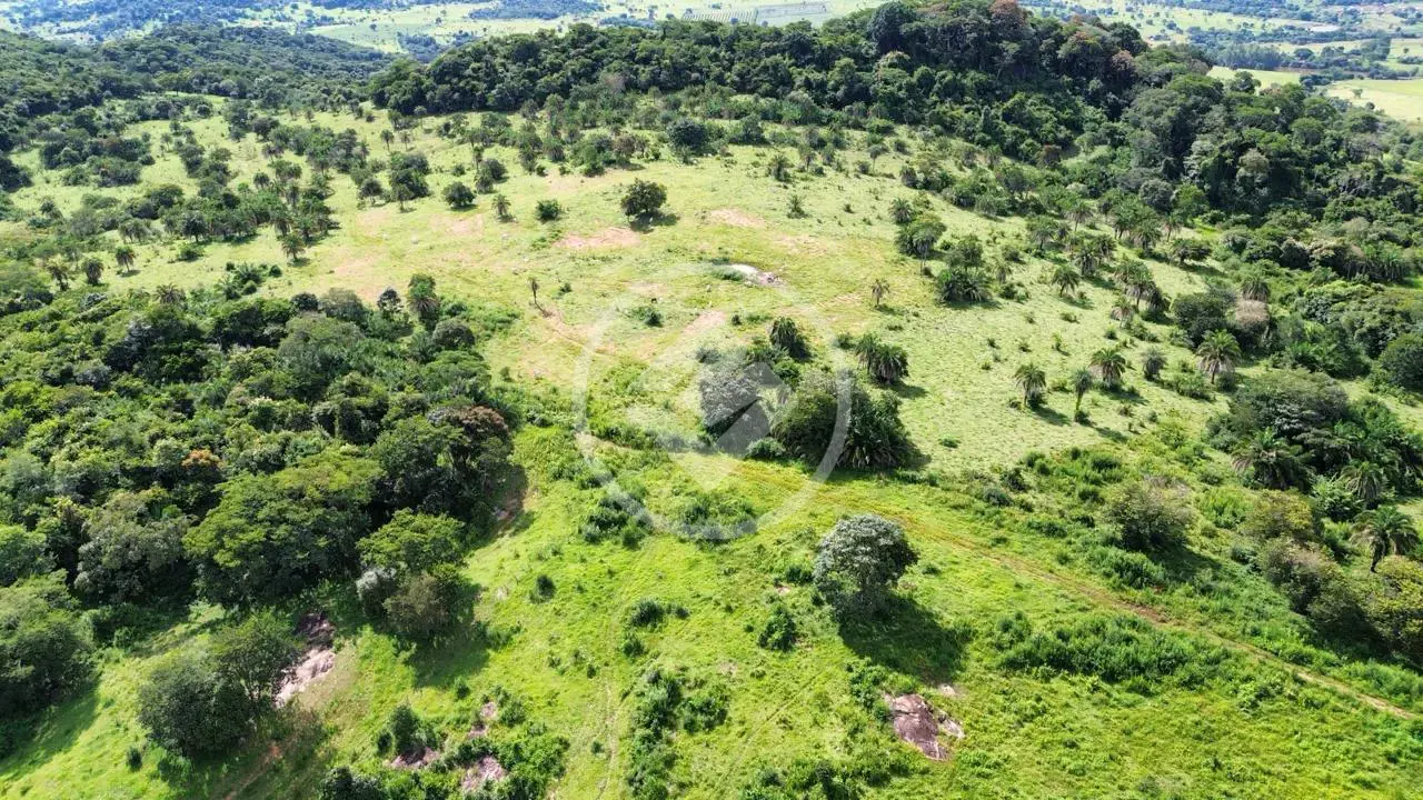 Image 2 - Fazenda em rural zona rural, Varjão - GO