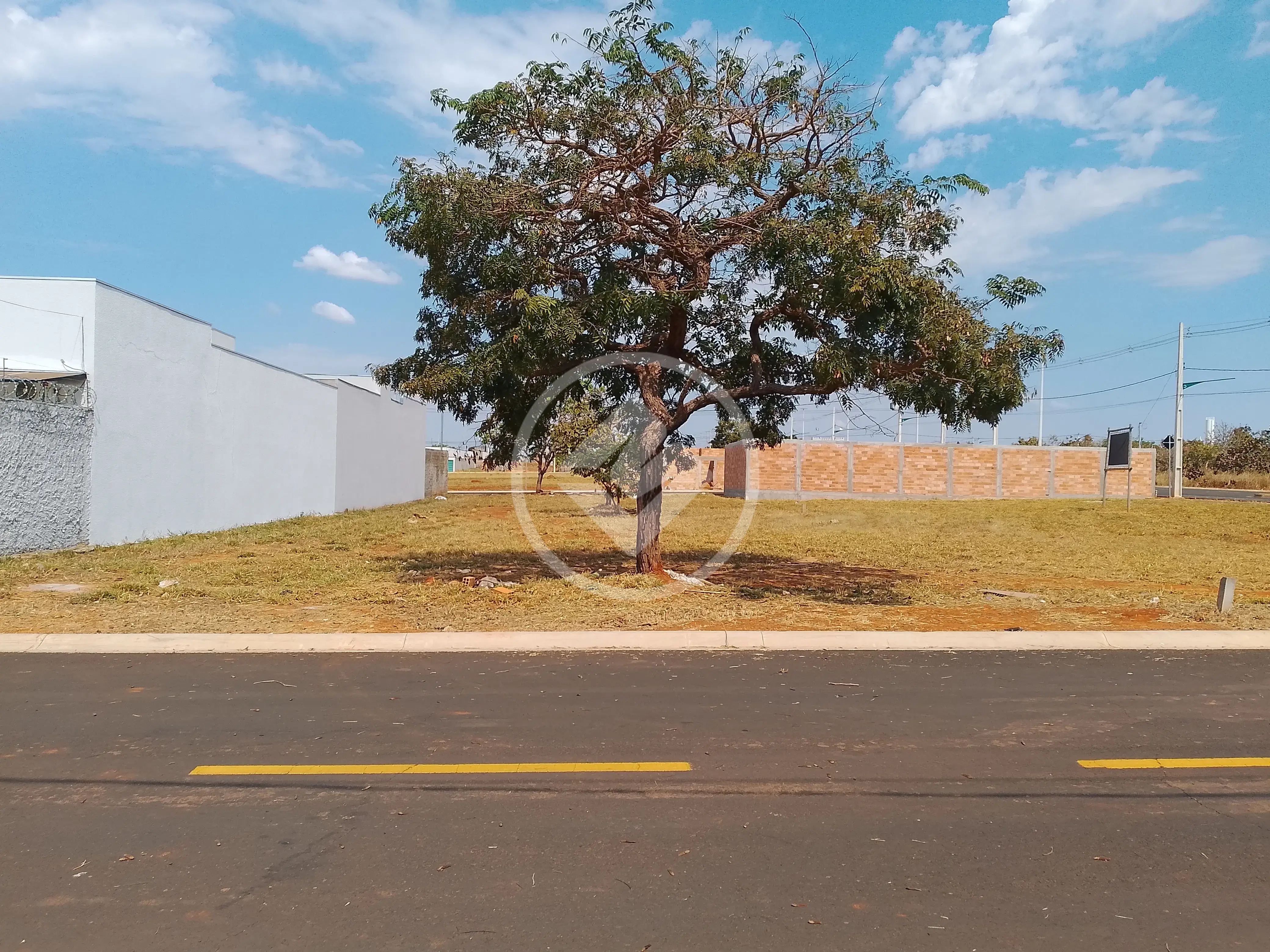 Imagem 1 - Terreno em Setor Lagoa Quente, Caldas Novas - GO