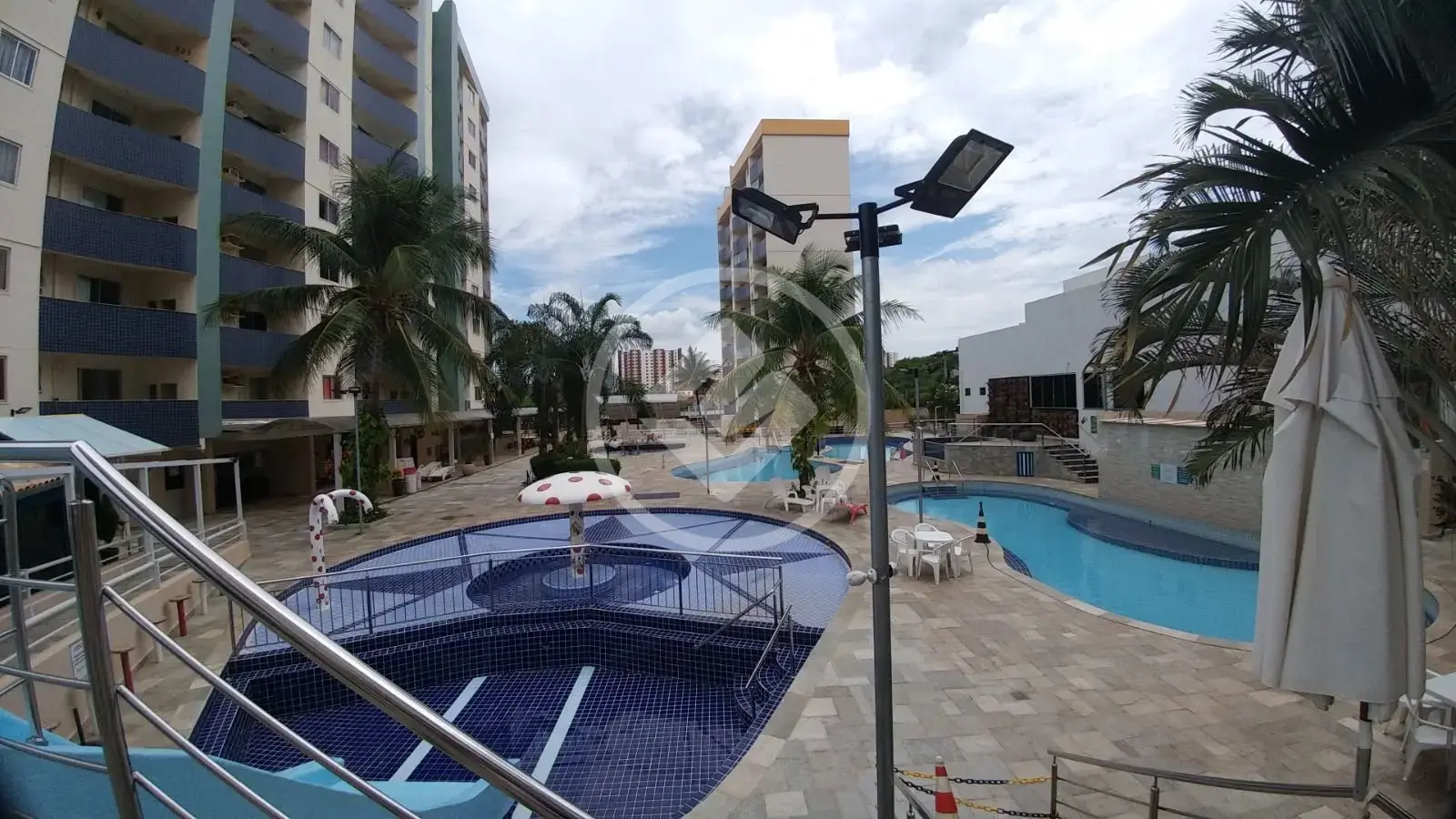 Imagem 1 - Apartamento em Bandeirante, Caldas Novas - GO
