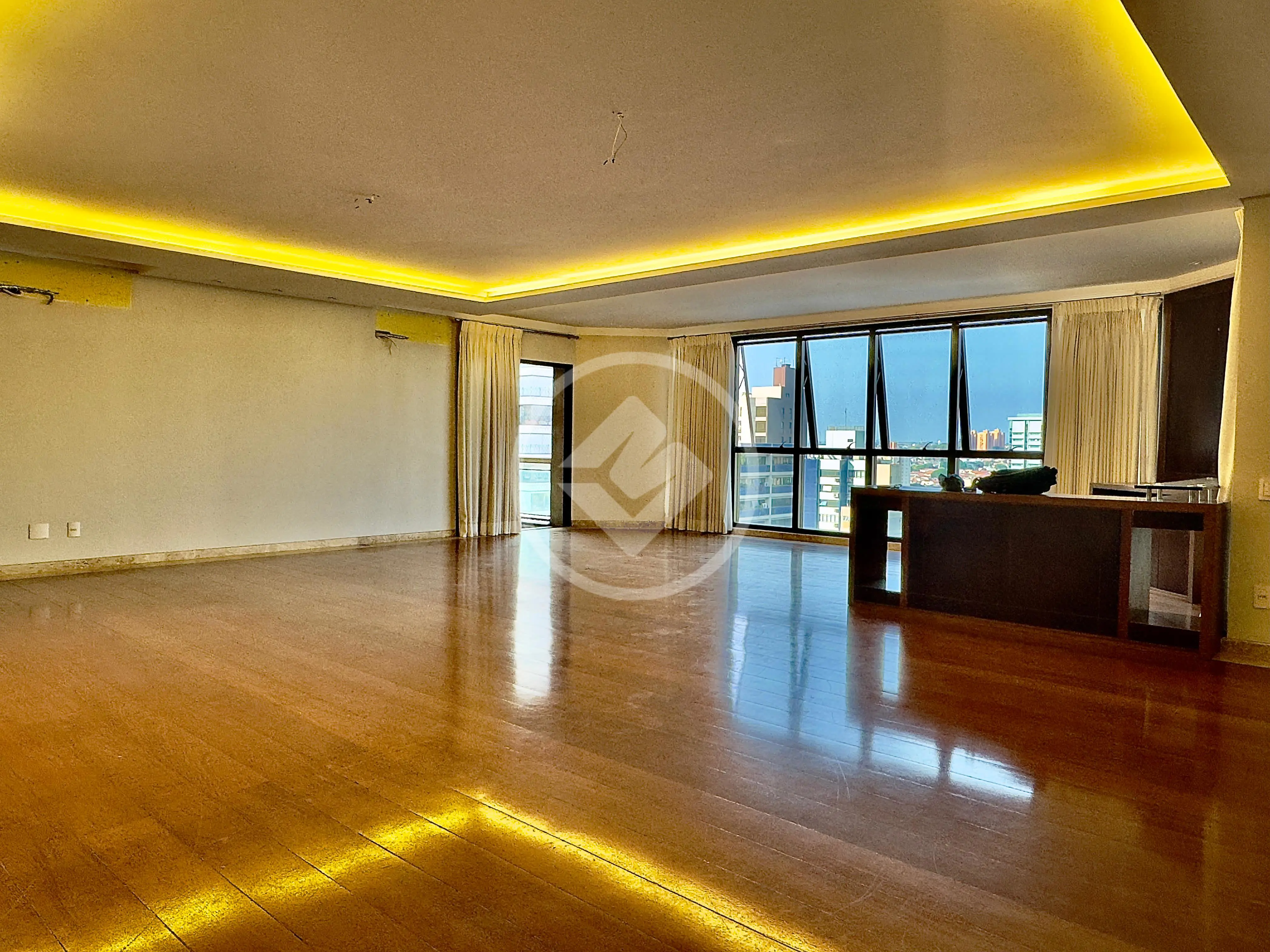 Imagem 1 - Apartamento em Cambuí, Campinas - SP