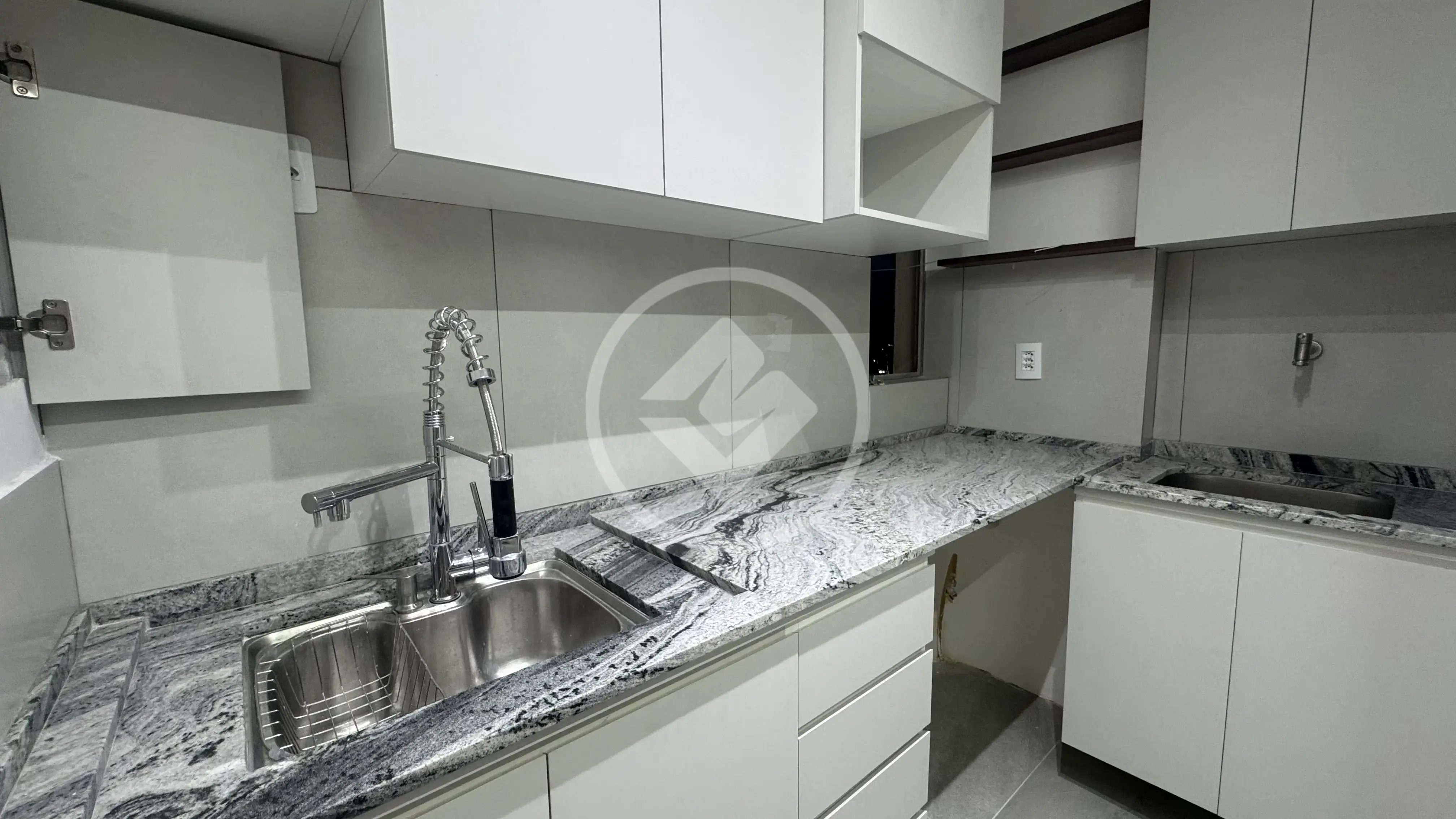 Imagem 2 - Apartamento em Cambuí, Campinas - SP